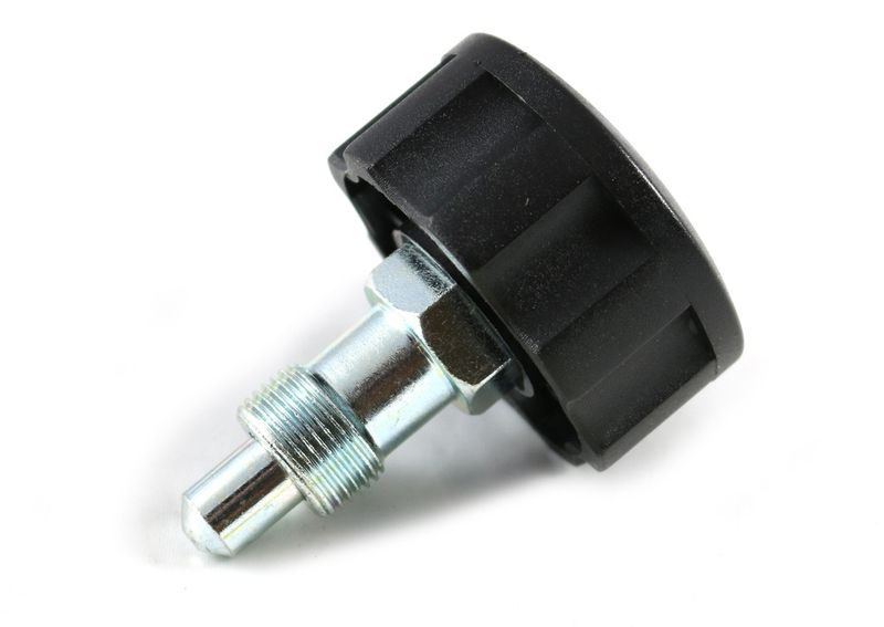 Locking Plug